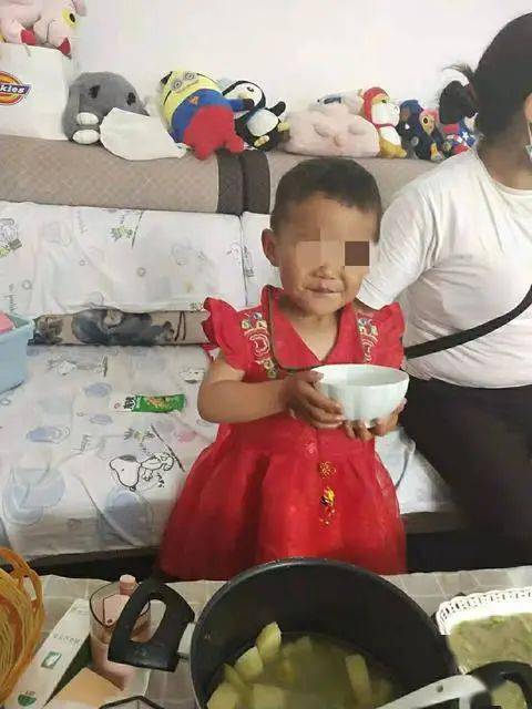 2岁女童家门口消失两岁女童家门口神秘消失，寻找真相与预防措施